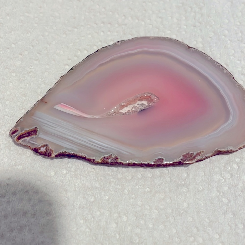 Real cut crystal rock
